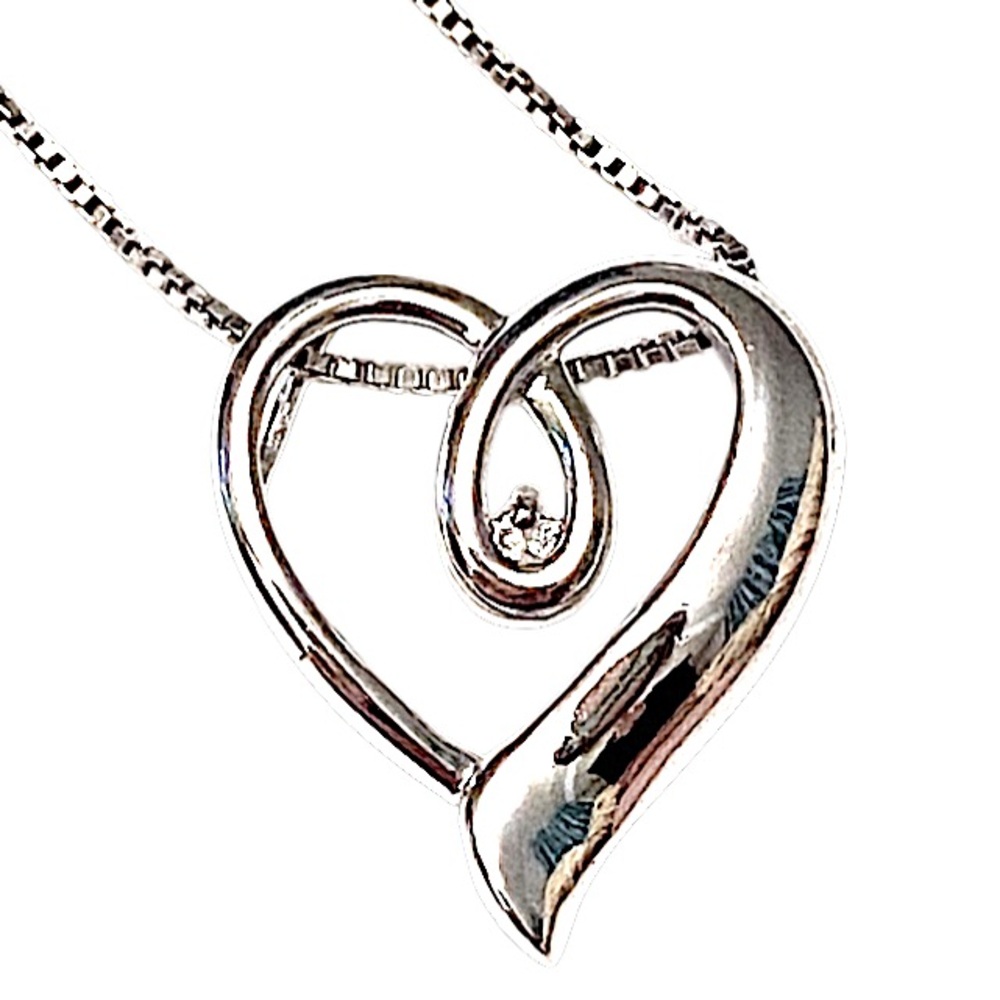 Sterling Silver Heart necklace 925